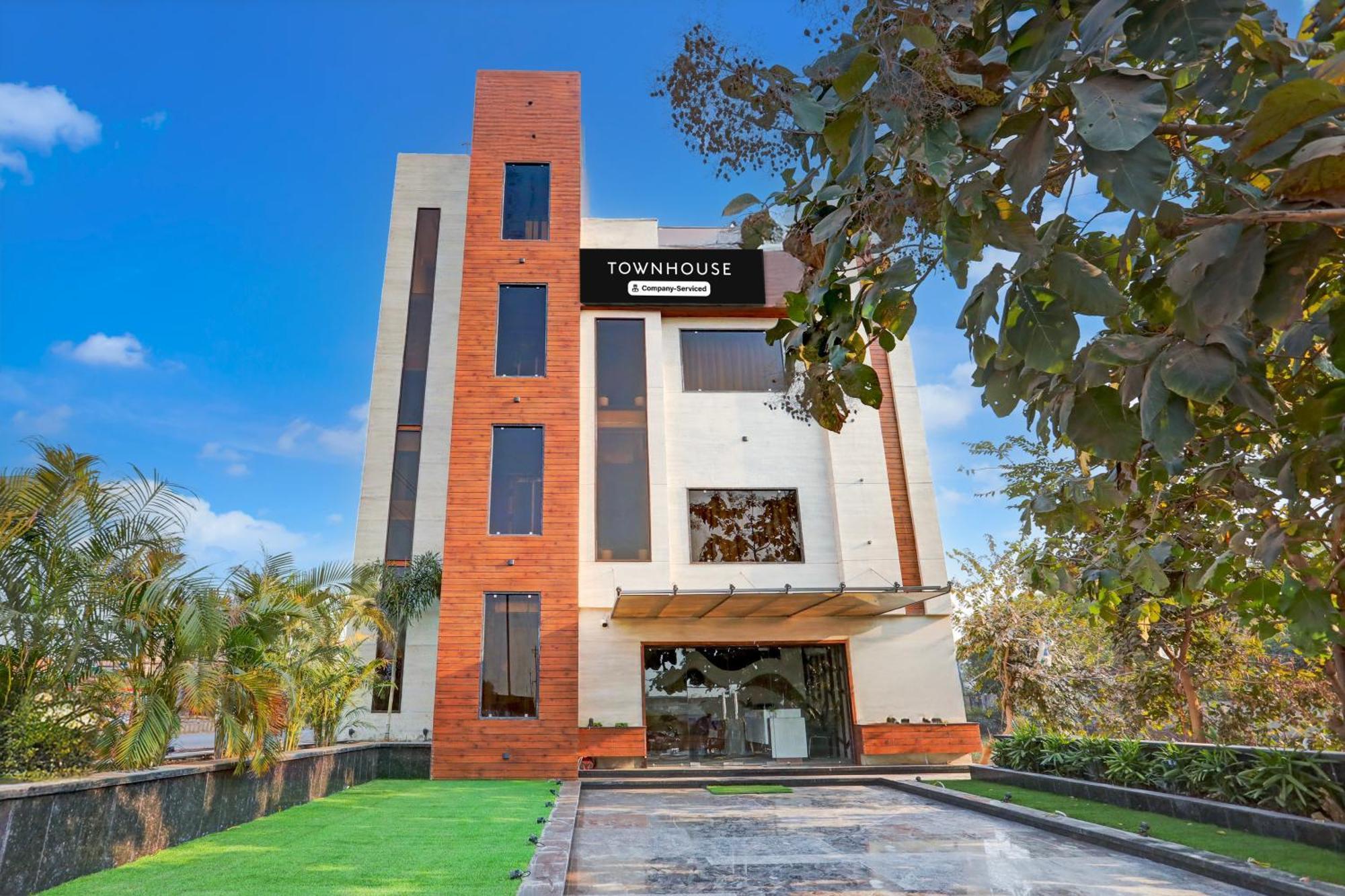 Hotel Super Collection O Belgacihia Near Kolkata Railway Station à Gwalior Extérieur photo