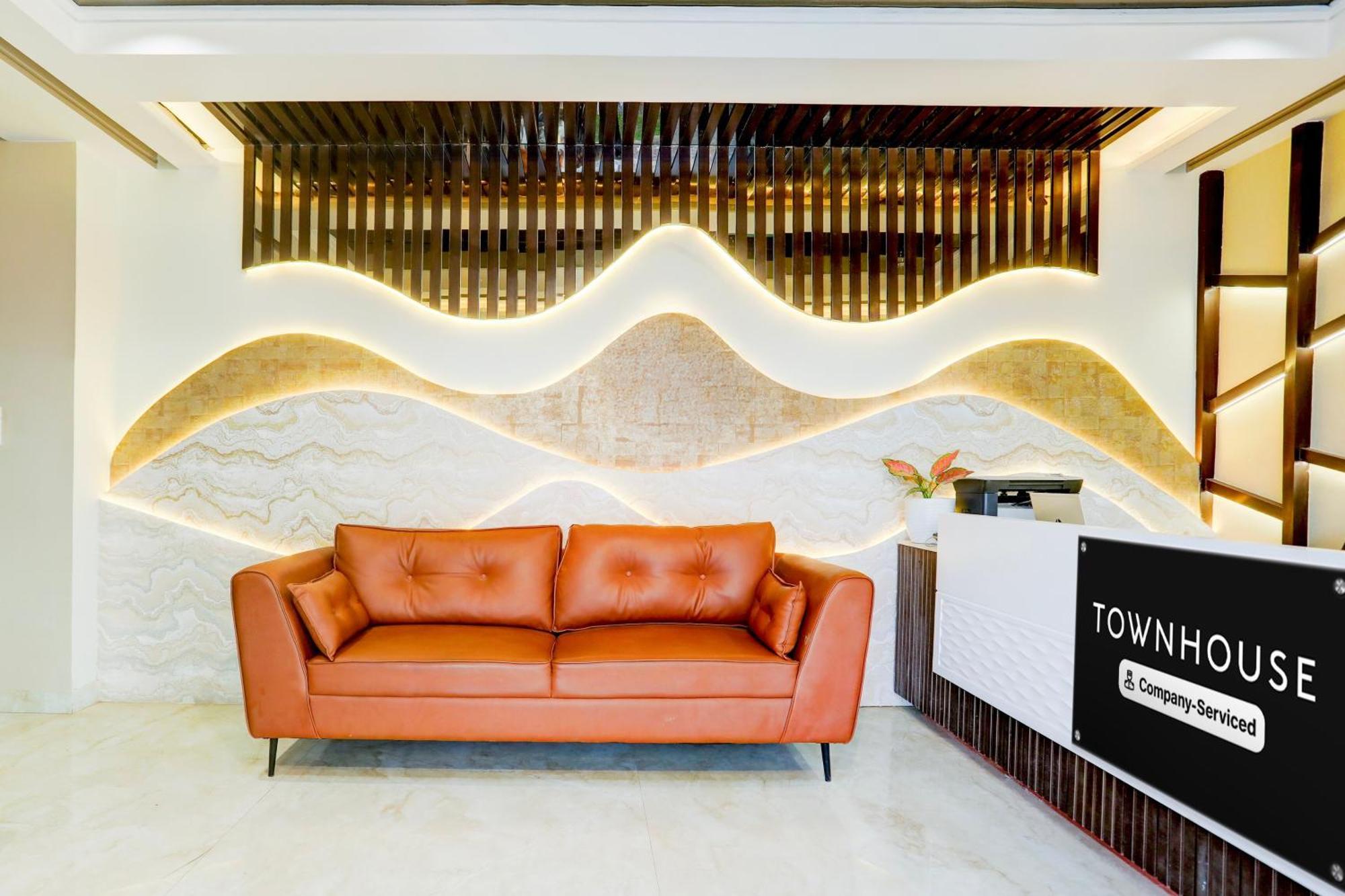Hotel Super Collection O Belgacihia Near Kolkata Railway Station à Gwalior Extérieur photo
